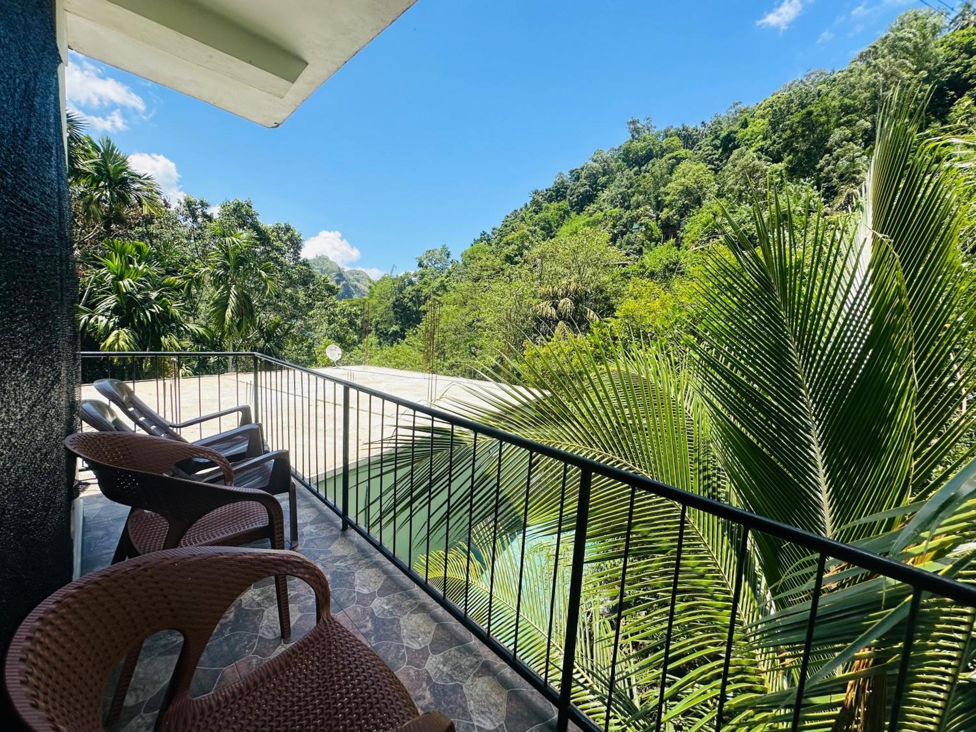 River Splendour Home Stay Ella Exterior foto